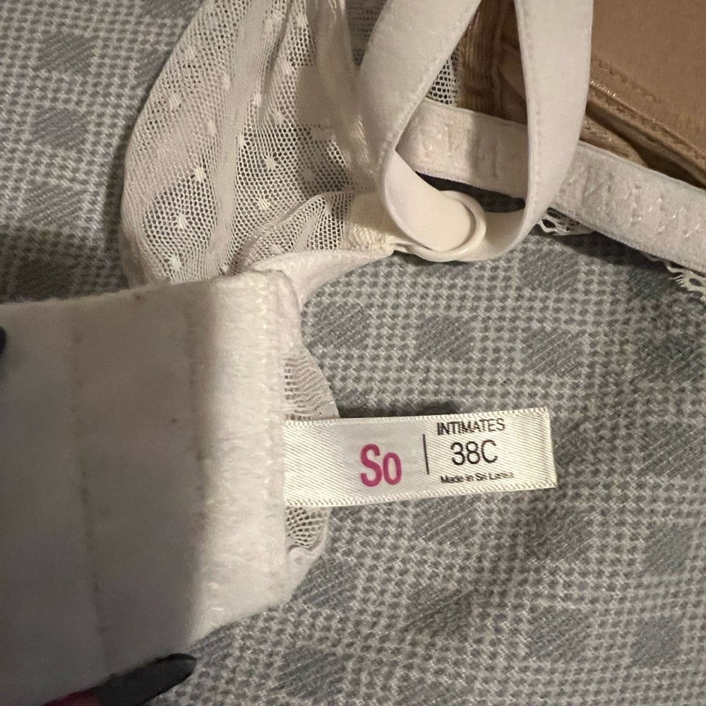 So Bra - Picture 5 of 6